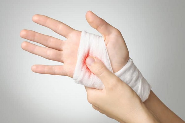 Nằm mơ thấy đứt tay là gì ?